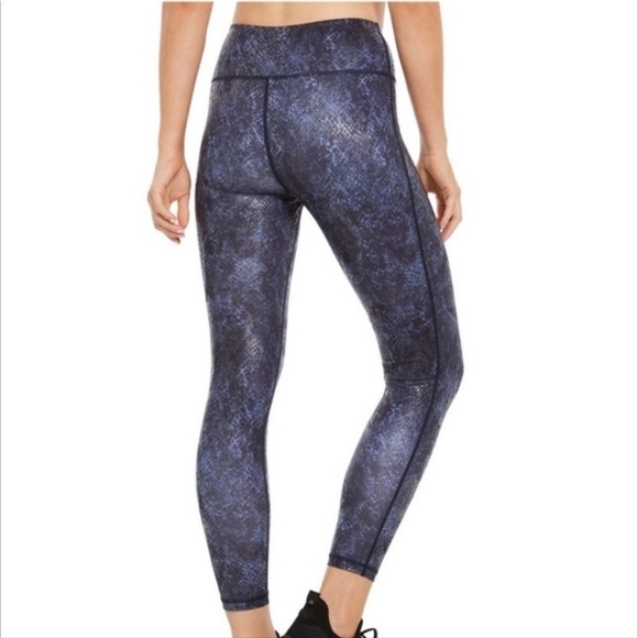 NWT 🔖Ideology Blue Black Snakeskin Leggings Size 2X - Picture 1 of 15